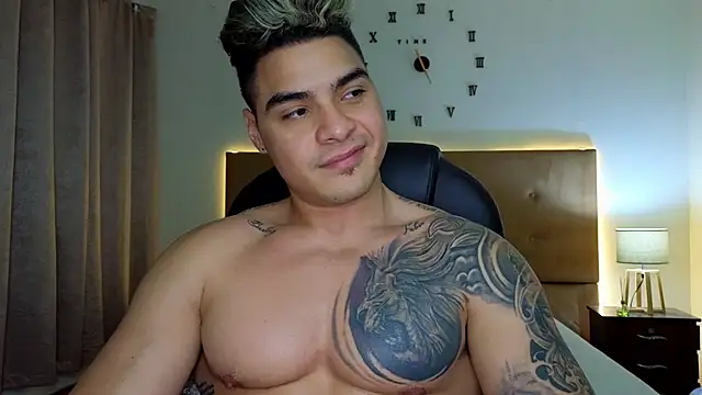 Steven Velez online show from October 21, 2:14 am