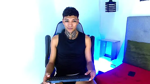 Rick Wade online show from February 2, 3:49 am