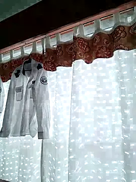 Bradd 32 online show from February 10, 12:32 pm