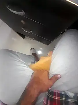 hackyourpussyxh online show from December 2, 2:58 am