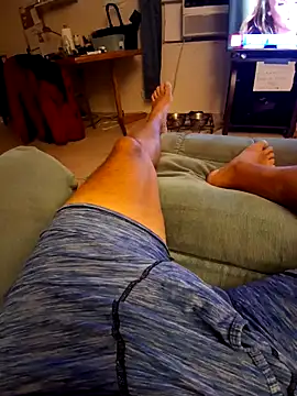 pullitoff online show from December 4, 12:39 am