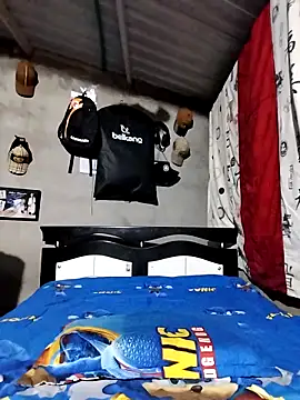 Tussi-amor online show from September 15, 3:30 am