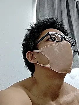 mitsuki0915 online show from April 27, 2:08 am