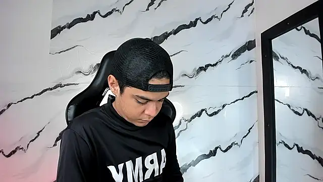 edy play online show from April 28, 3:33 am