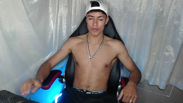 jacobbiker online show from December 15, 11:07 am