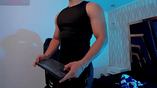 Draven Marceaux online show from November 15, 11:56 am