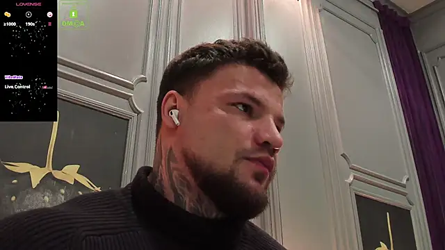 OliverSport online show from April 18, 11:00 am