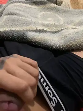 dank7 online show from April 18, 8:16 am