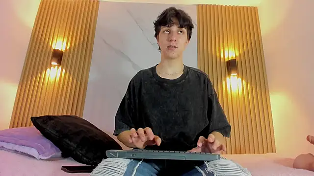 IM DAREN online show from November 25, 3:41 am