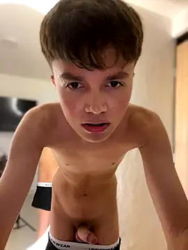 andrew gara online show from September 12, 3:17 am