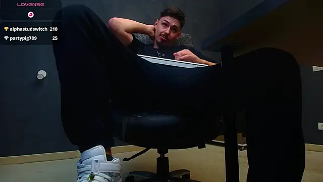 EnzoRace online show from October 2, 6:17 am