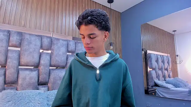 owen  johnson online show from March 20, 11:36 am