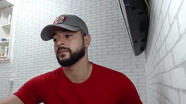 BombeiroHotx online show from March 23, 8:37 pm