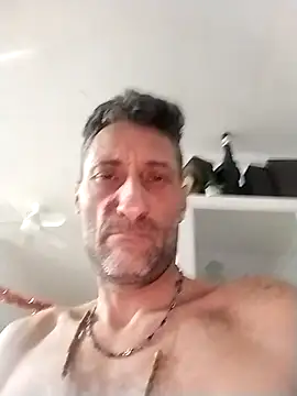 Carlitoswaycb online show from December 16, 3:57 am