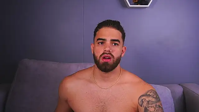 Paul Phoenix online show from November 26, 9:07 pm