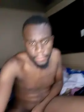 celazimnike062127 online show from April 18, 7:18 pm