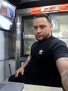 Catire10  online show from November 17, 2:42 pm