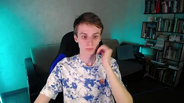 yes cute boy  online show from February 21, 12:06 pm