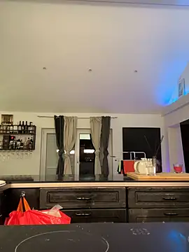 Gipsyboysteve online show from February 18, 12:31 am