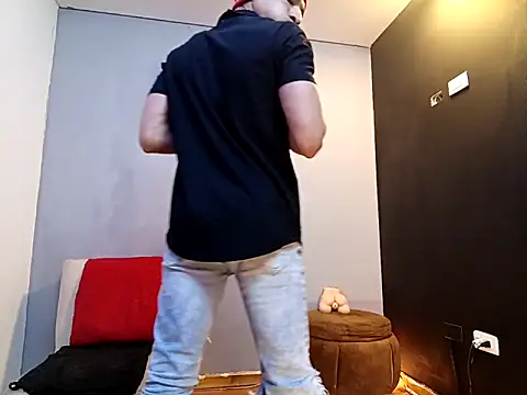 jhonny thes28 online show from October 10, 2:38 am