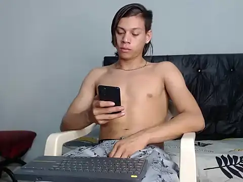 masterbrave420 online show from December 19, 3:58 am