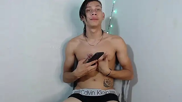 masterbrave420 online show from September 9, 4:01 am