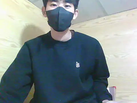 Minh online show from November 29, 3:14 pm