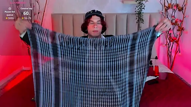 danny rios20 online show from January 9, 1:38 pm