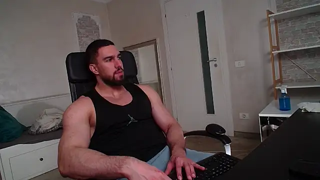 IvanHydee online show from March 27, 5:44 am