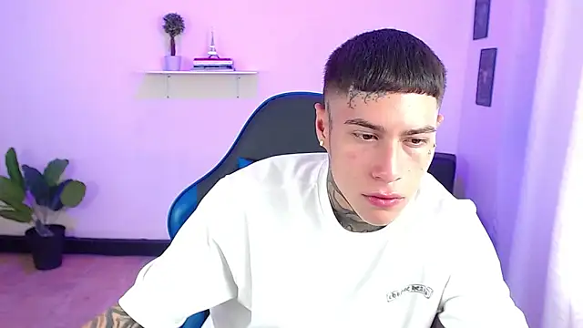 setthomas online show from October 15, 3:30 pm