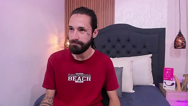 Hisoka 011 online show from March 20, 8:12 pm