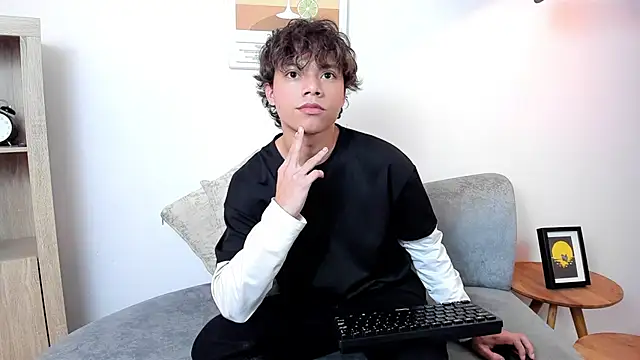 Honeymoon sariel online show from January 8, 8:25 pm