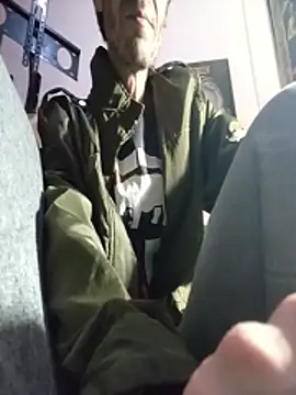 githot online show from November 9, 9:13 am