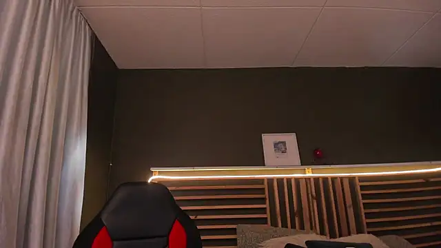 PaulEvens online show from September 22, 1:32 pm