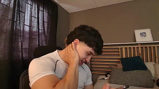 PaulEvens online show from March 10, 1:28 pm