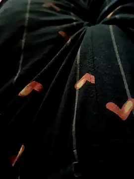 teddydddd online show from October 4, 7:46 am