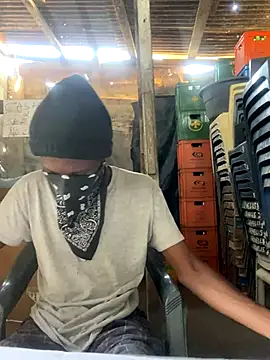 Jaydemasked online show from November 24, 7:42 am