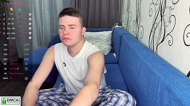 holy eggs 02 online show from October 27, 9:50 pm