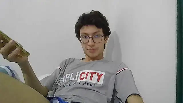 Kevintdx online show from April 13, 2:01 am