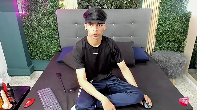 OnlyJos online show from September 23, 6:51 pm