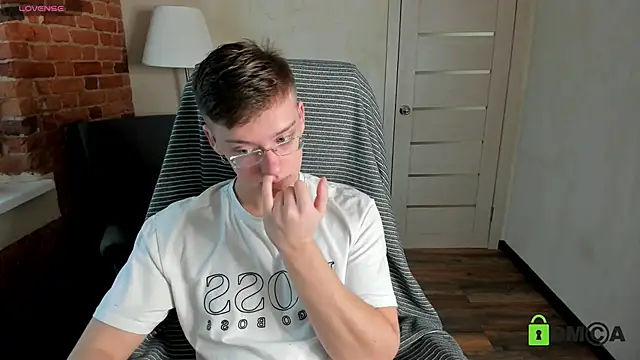 Harm Dick online show from October 10, 10:53 am