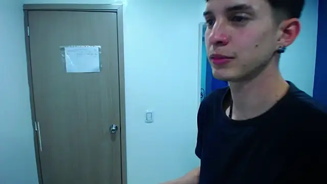 Jheampiiero online show from September 20, 2:17 pm