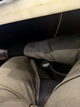 hotboy43339 online show from September 22, 8:58 am