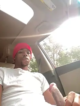 huhgtr online show from April 22, 2:33 pm