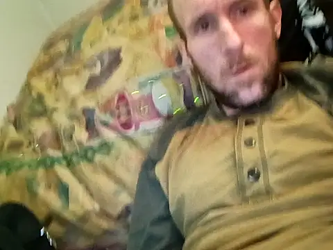 BillyIdoll75769 online show from February 8, 2:43 pm