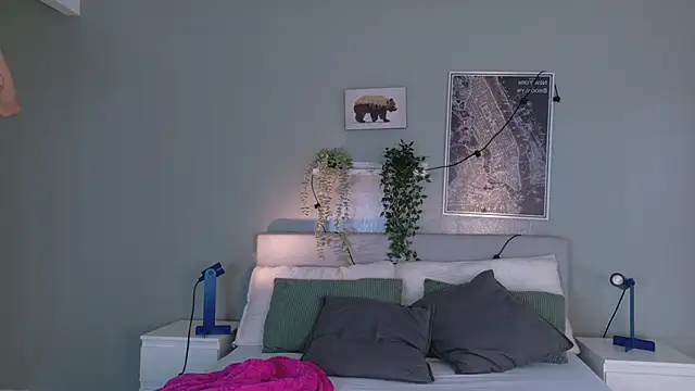 Nickifox   online show from December 15, 7:33 pm