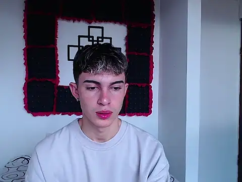 john vichenso online show from January 15, 9:39 pm