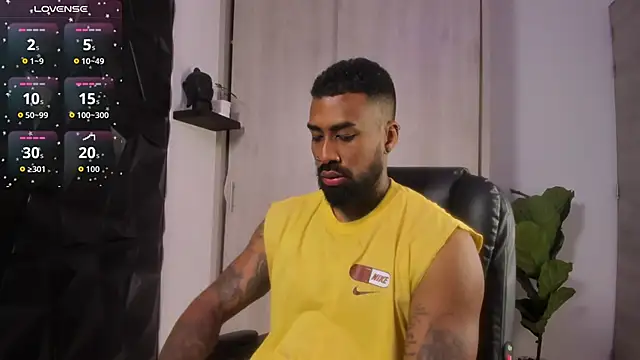 OstinDaniels online show from June 10, 10:21 pm
