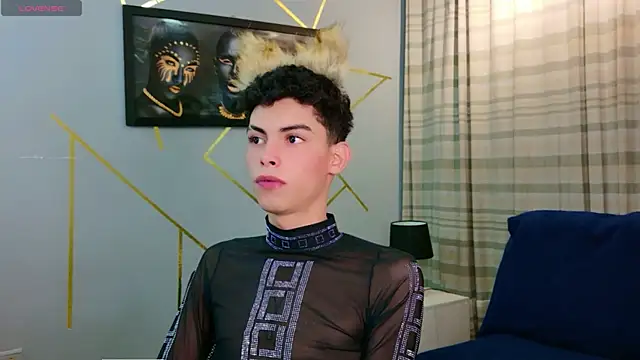 Room 69x online show from September 17, 4:52 pm