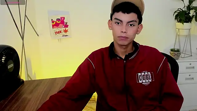 Room 69x online show from October 12, 4:17 am